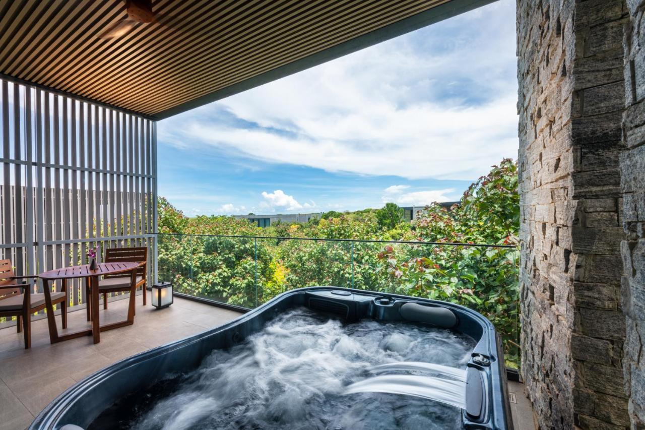 Hilton Yala Resort Exterior photo